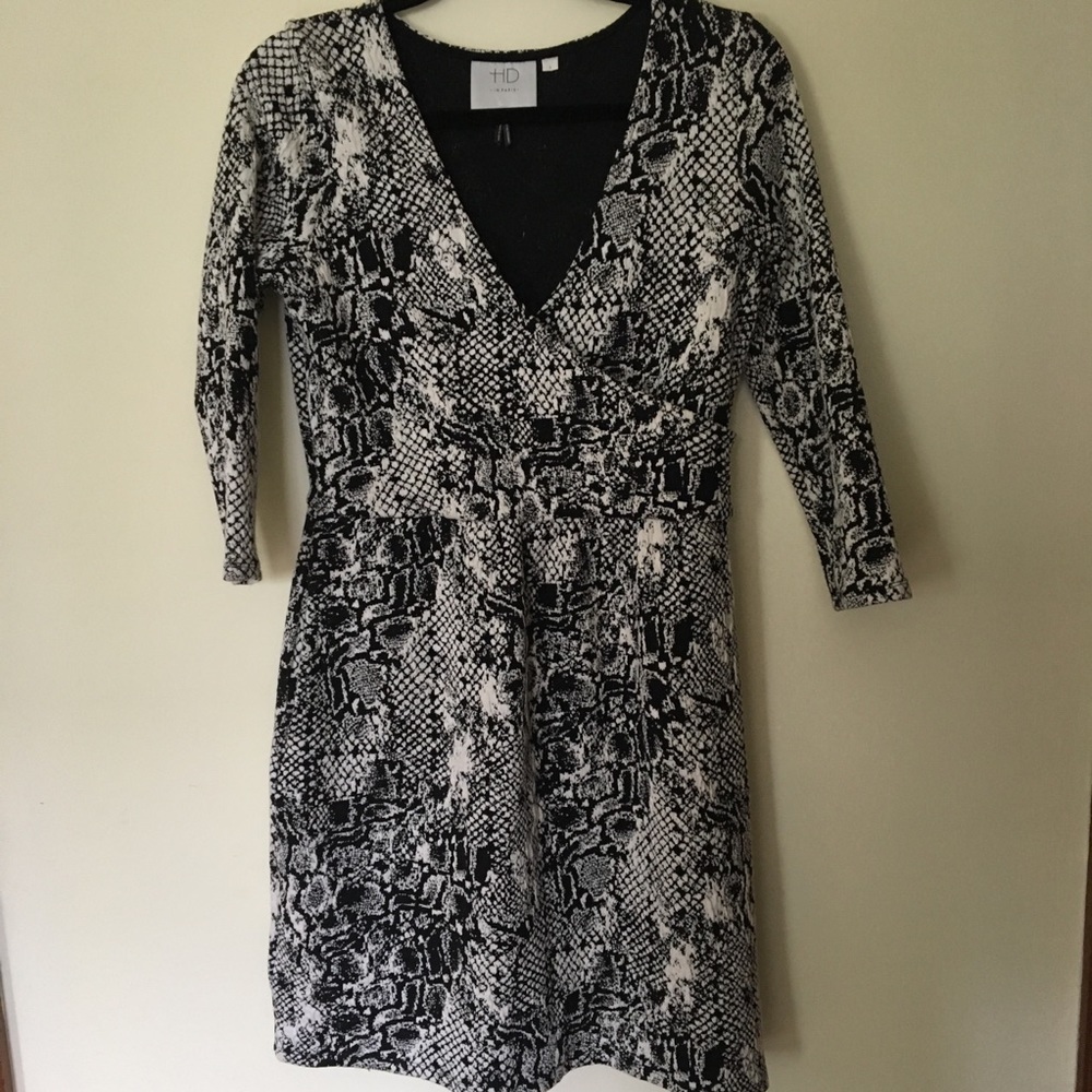 Anthropologie HD in Paris wrap dress small